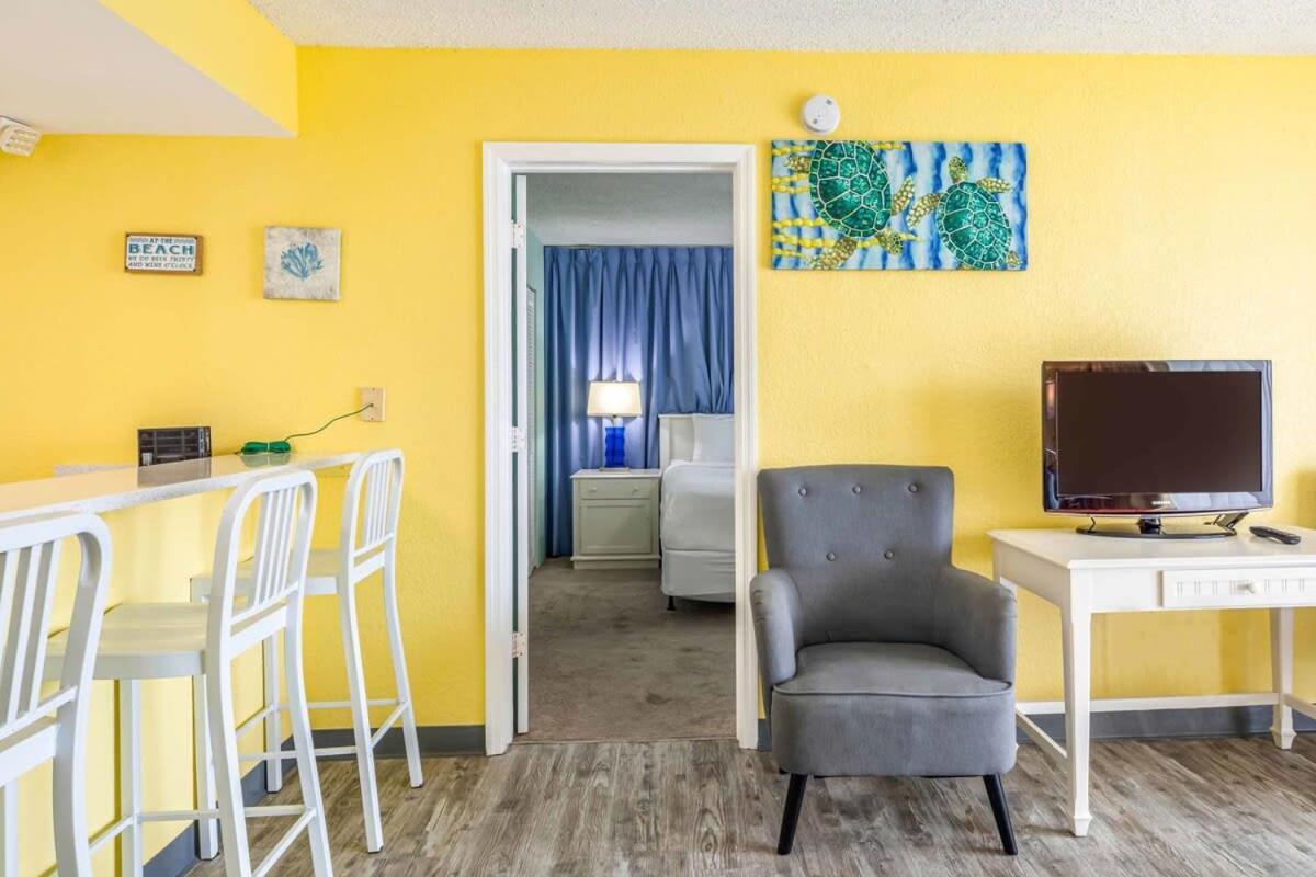 Tortuga Suite At Sunrise Suites Resort - Heated Pool, Hot Tub & Free Parking Key West Dış mekan fotoğraf