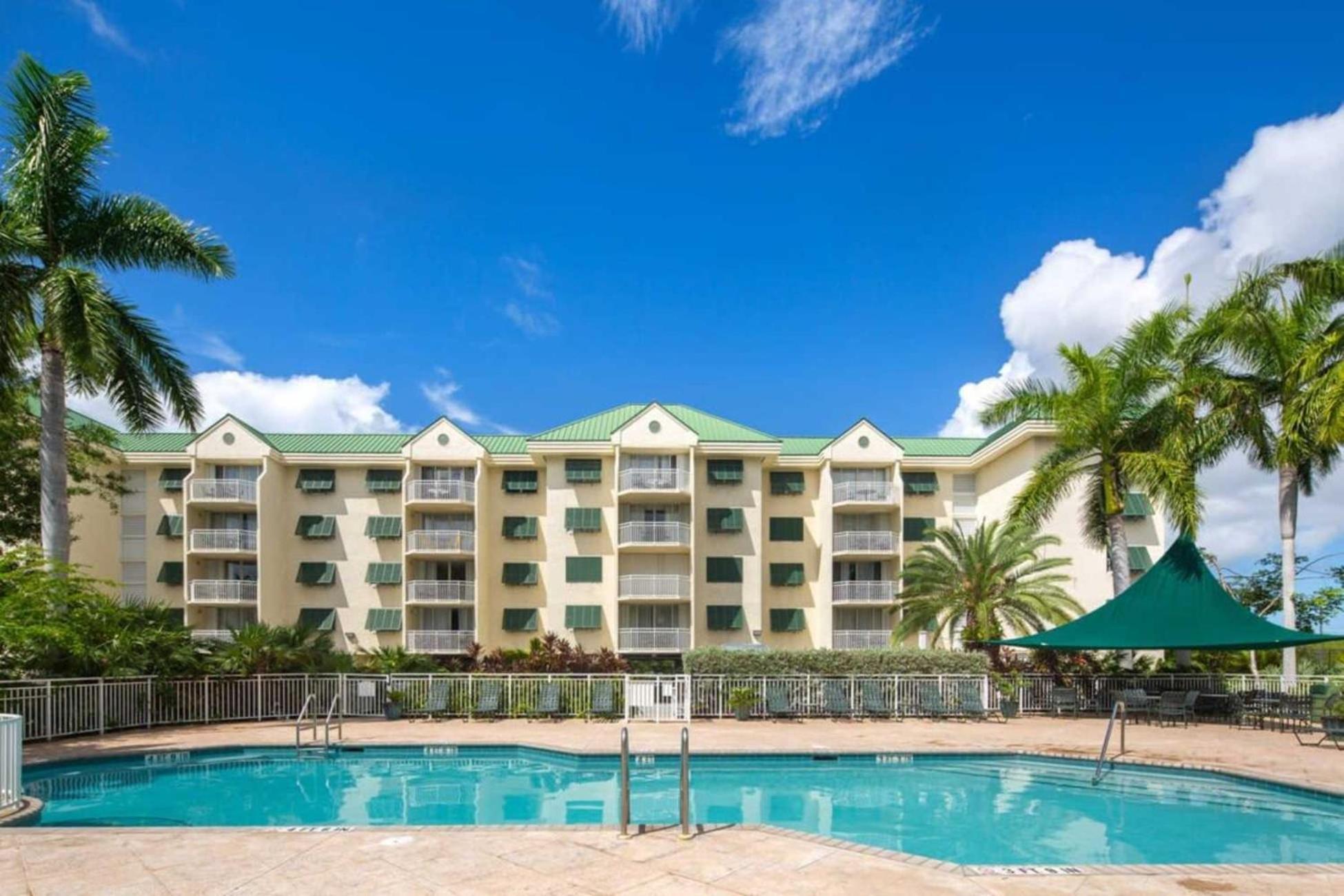 Tortuga Suite At Sunrise Suites Resort - Heated Pool, Hot Tub & Free Parking Key West Dış mekan fotoğraf